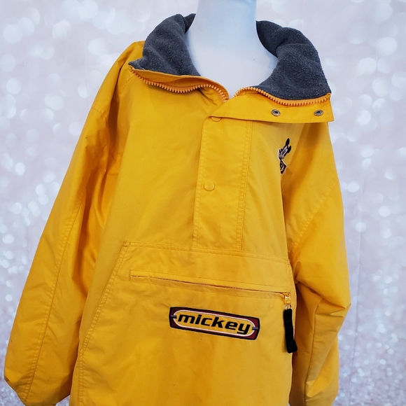 EUC Vintage Mickey Mouse Winter Coat - Picture 7 of 8